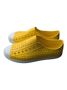 Native Jefferson Shoes Bright Yellow Adult Unisex M-9 W-11